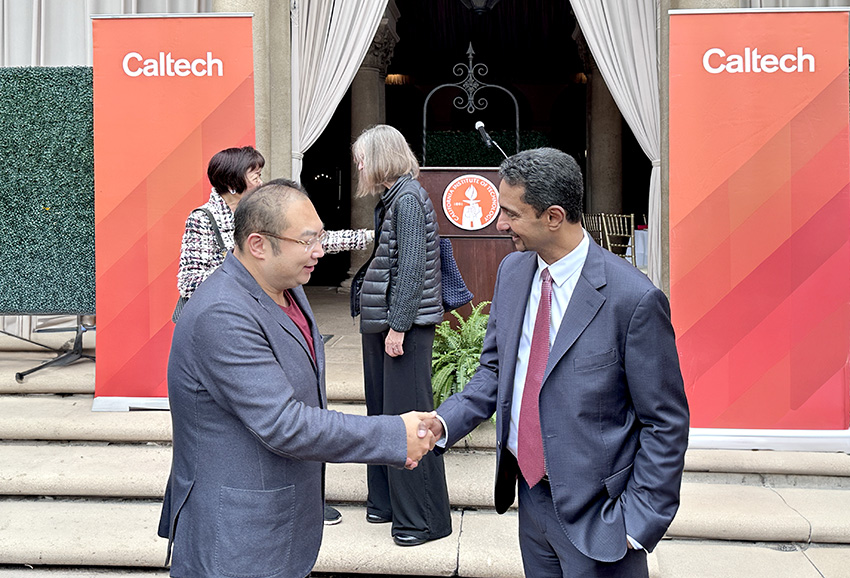 美狮贵宾会集团董事局主席徐鹏会晤加州理工新任校长 恭贺履新共话合作